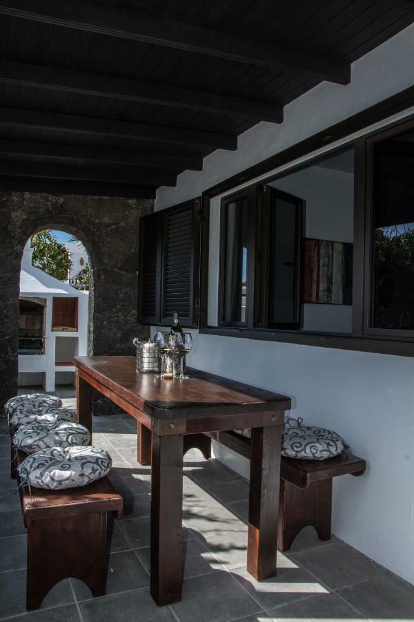 Casa Tahiche - Jacuzzi, Wifi & Bbq Villa Buitenkant foto