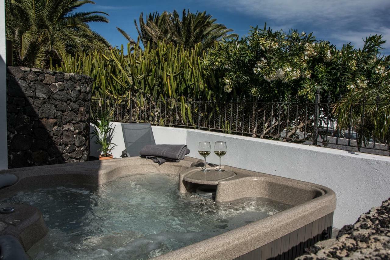 Casa Tahiche - Jacuzzi, Wifi & Bbq Villa Buitenkant foto